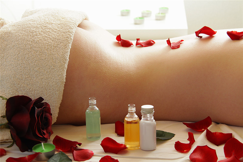 南寧美容學(xué)校：美容院與顧客溝通的禁忌與技巧