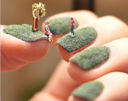 南寧美甲學(xué)校：如何讓甲油膠更牢固？