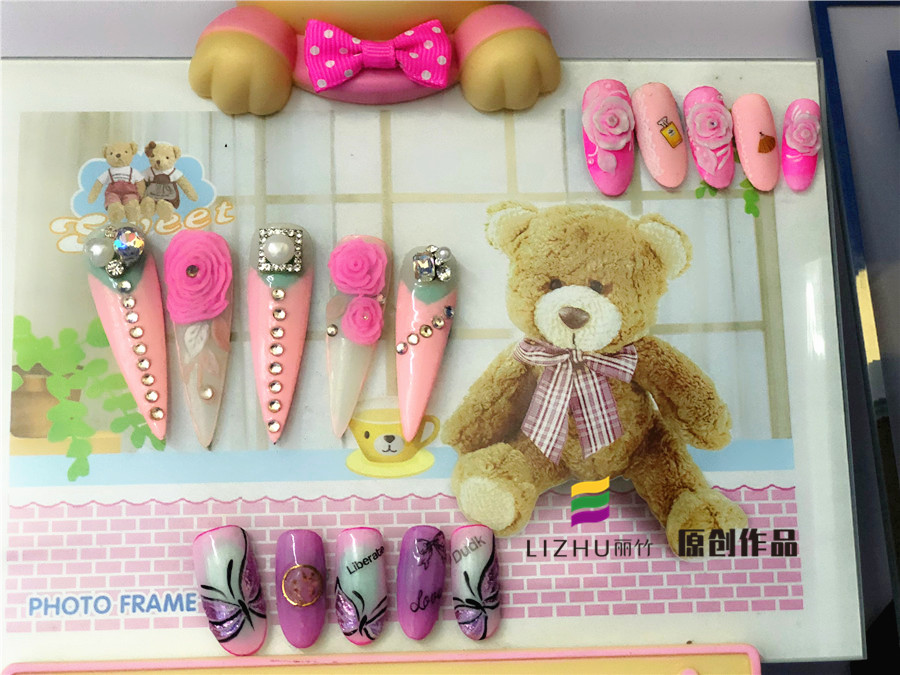 南寧美甲學(xué)校：美甲小白課堂作業(yè)