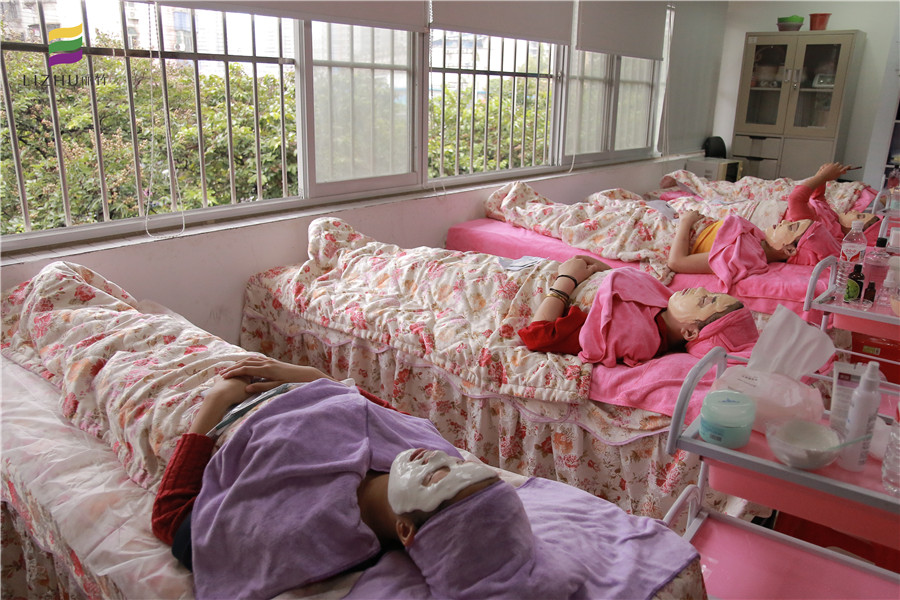 1608621472479416.jpg IMG_7972.jpg