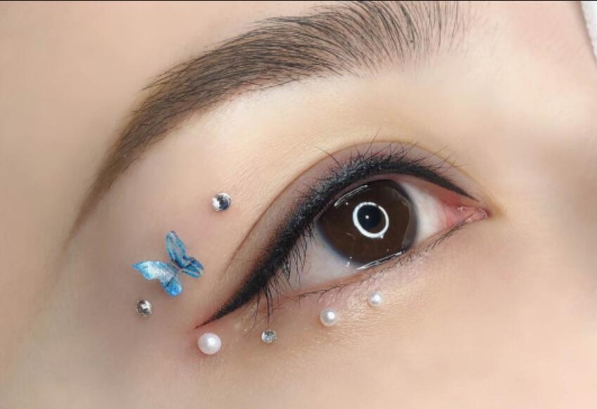 美瞳線設(shè)計(jì)要點(diǎn)概括，南寧有實(shí)力的紋繡學(xué)校分享