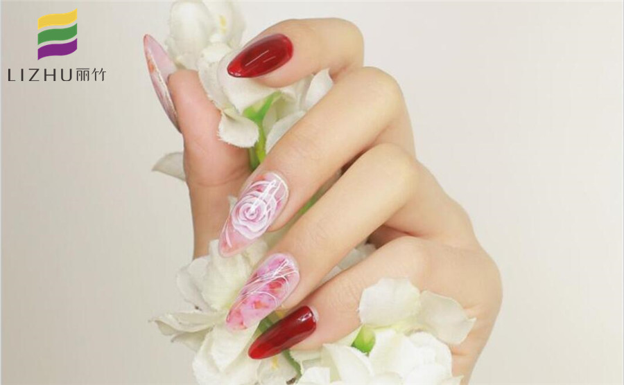 南寧專業(yè)美甲學(xué)校作品：夏日彩繪美甲