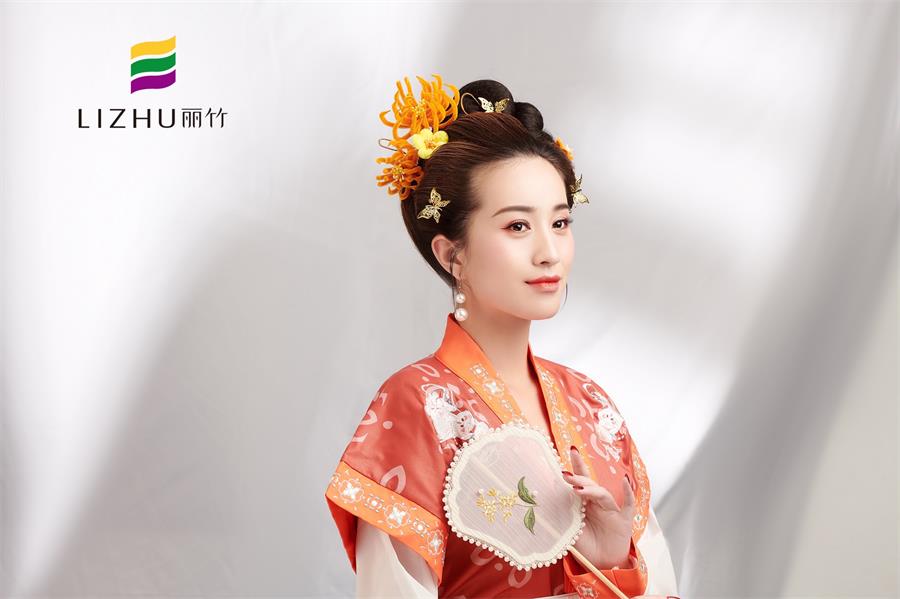 古代漢服妝容，展示南寧化妝學(xué)校專業(yè)性