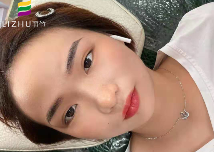 紋眉后眉毛會(huì)消失嗎？南寧正規(guī)紋繡培訓(xùn)來解答