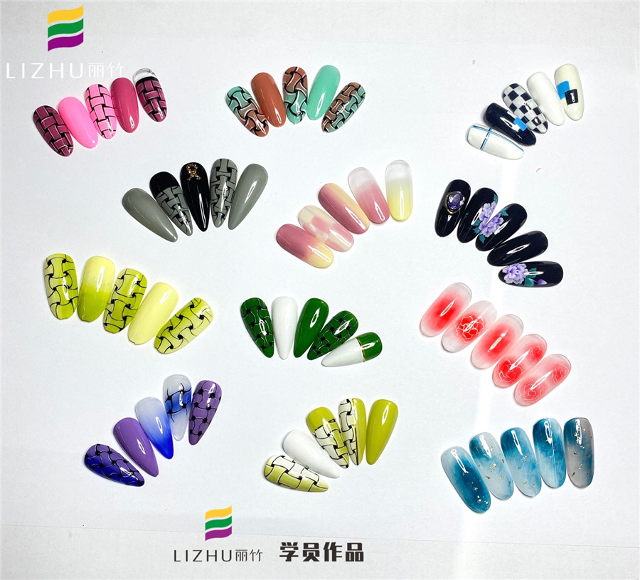 廣西美甲培訓(xùn)班：線條格紋美甲、日式暈染美甲