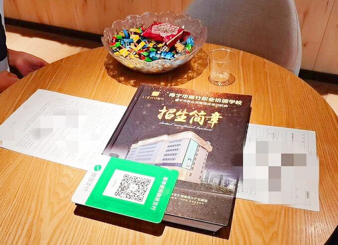 因?yàn)樾湃?，麗竹學(xué)校生源不斷暴漲