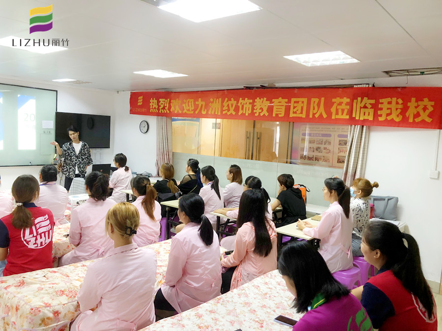 紋繡師的職業(yè)道德？南寧學紋繡的學校幫你總結