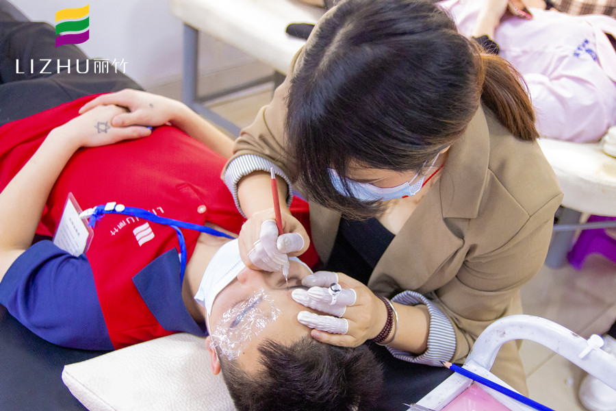 紋繡趣味知識：紋繡師五大派系，你屬于哪一個