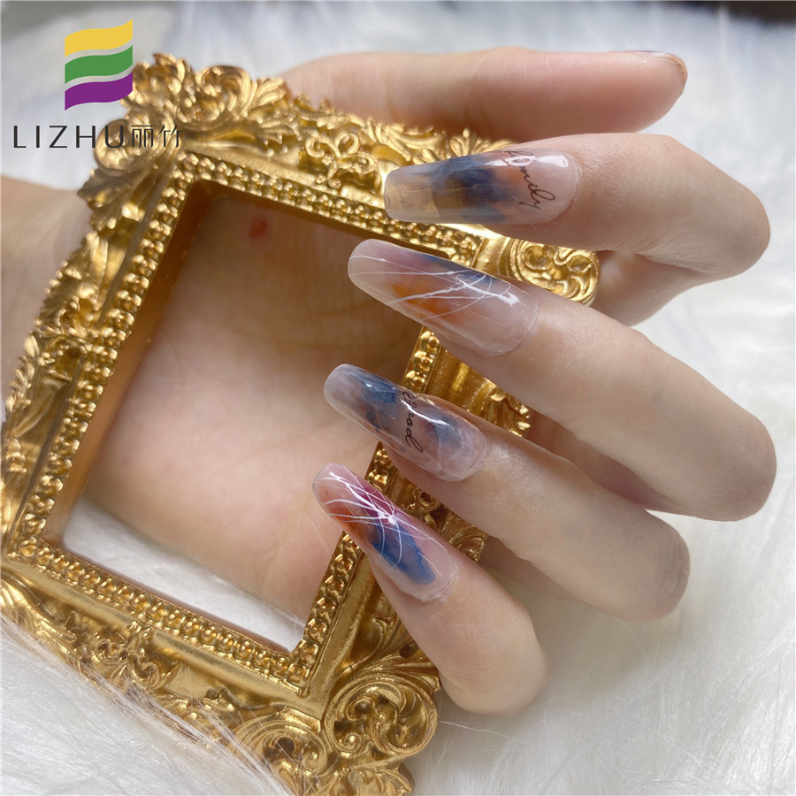 廣西哪里可以學(xué)日式美甲 ？日式美甲有什么特點