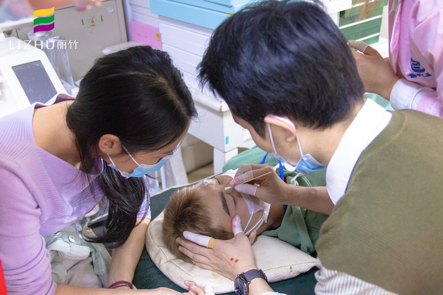 紋眉發(fā)炎了怎么辦？廣西紋繡護(hù)理技巧分享