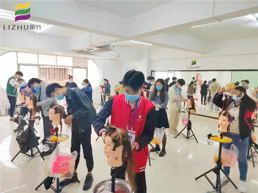 廣西哪家美發(fā)學校招生多？有圖有真相告訴你