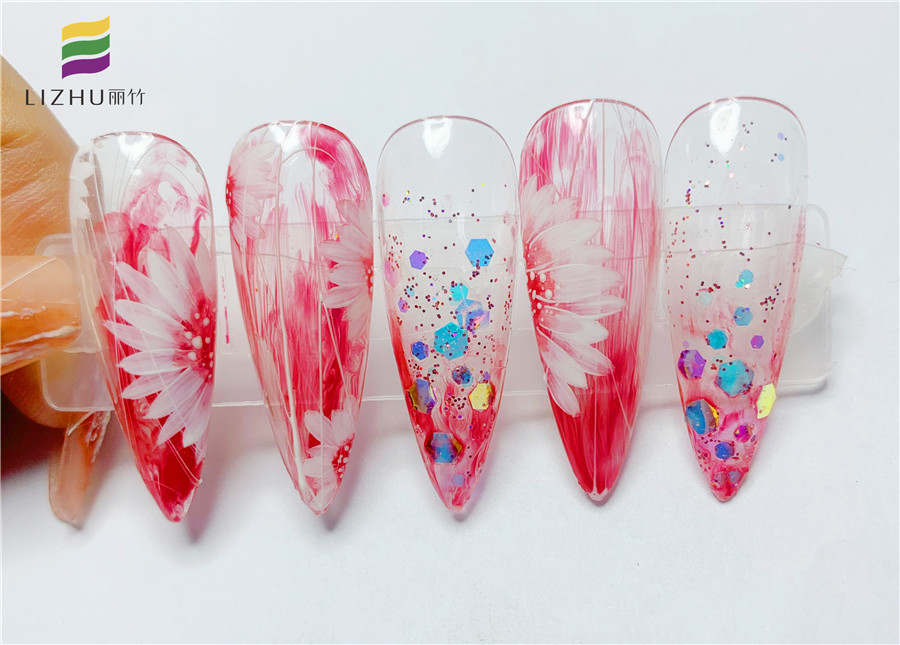 南寧美甲知識：做完美甲不亮怎么辦