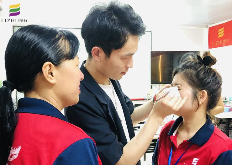 眉形怎么設(shè)計(jì)才好看？南寧紋繡專業(yè)學(xué)校分享