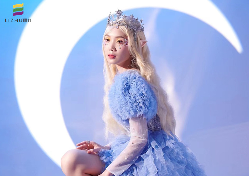 夢(mèng)幻月光精靈造型，南寧彩妝培訓(xùn)網(wǎng)紅作品