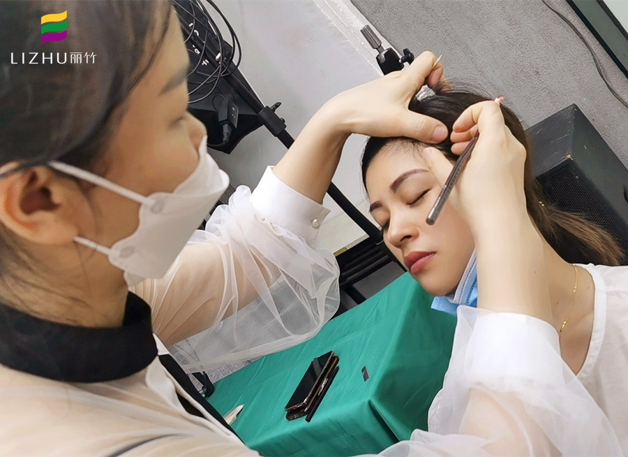 如何設(shè)計自然好看的眉形？南寧紋繡基礎(chǔ)培訓(xùn)教你