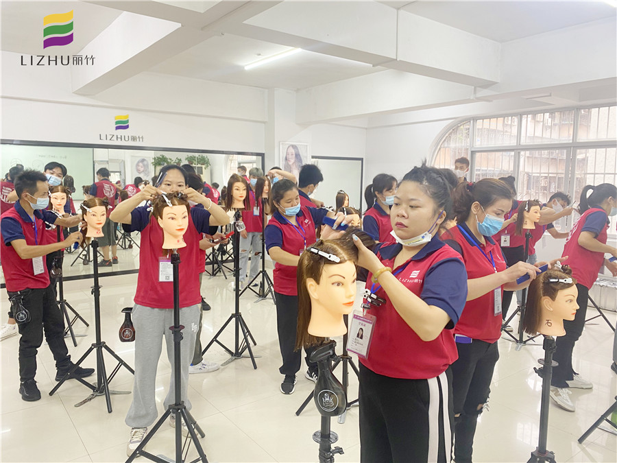 什么是美發(fā)方圓三角？南寧美發(fā)專業(yè)正規(guī)學(xué)校給你講解