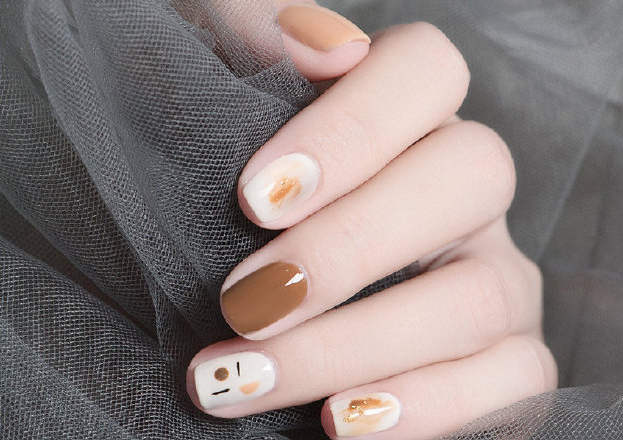 初秋顯白美甲推薦，廣西時尚美甲培訓學校整理