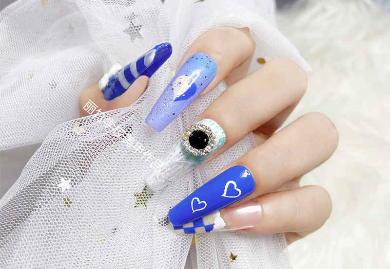 愛心深藍(lán)色西美甲，上手顯白又好看