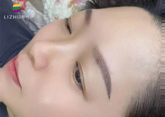 一年內(nèi)可以紋幾次眉毛？廣西南寧紋繡學(xué)校解答