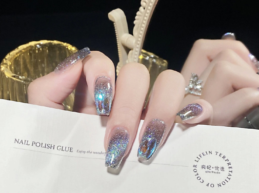 法式貓眼美甲，南寧美甲學(xué)校排行推薦