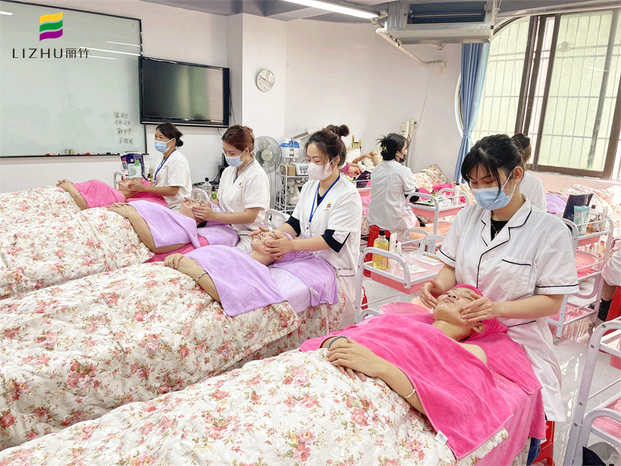 面部提升怎么做？廣西美容護(hù)膚學(xué)校告訴你