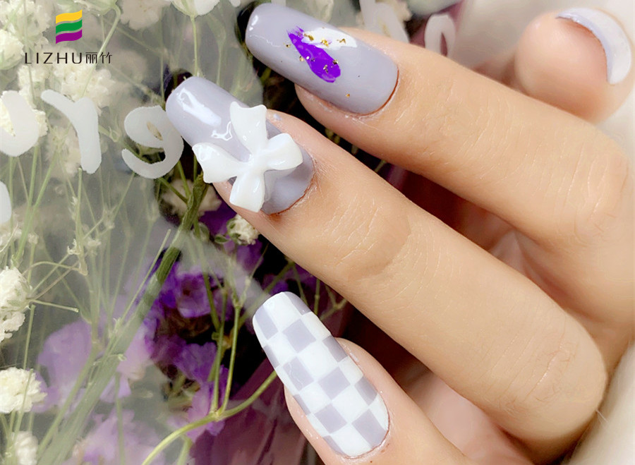 鮮花美甲，南寧美甲款式造型學(xué)校作品