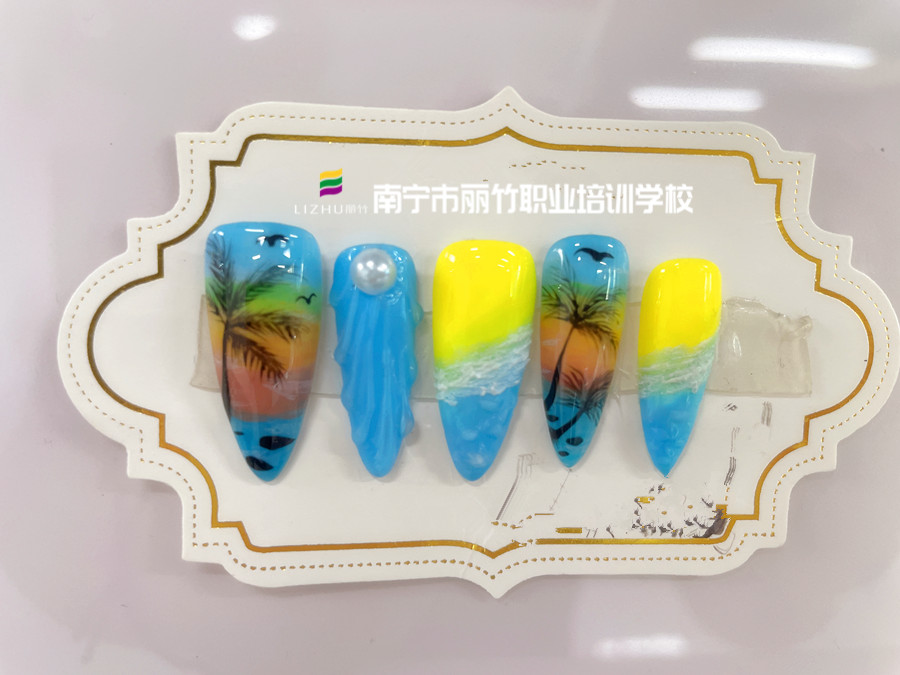 海洋風(fēng)美甲，南寧美甲學(xué)校畢業(yè)班作品