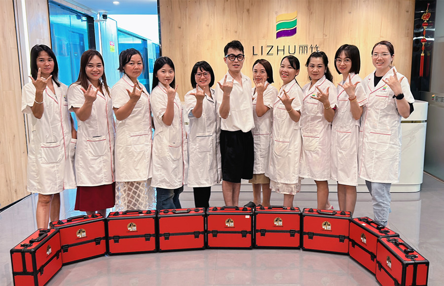 紋繡畢業(yè)感言：麗竹紋繡全能大師班，加油！