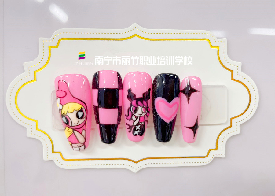 廣西美甲教學(xué)課件---美甲掉漆怎么辦？