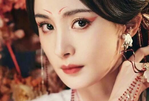 《狐妖小紅娘》眼妝教程，廣西化妝時尚培訓