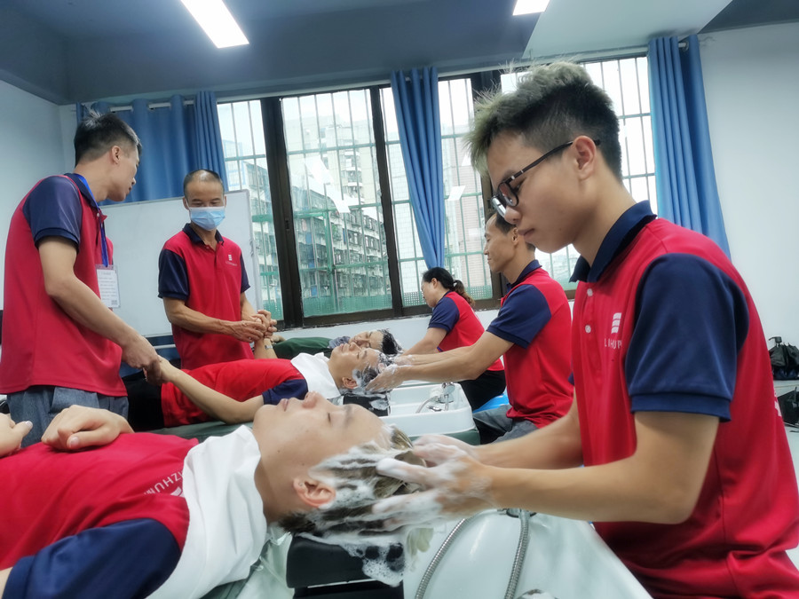 美發(fā)畢業(yè)感悟 | 南寧美發(fā)培訓(xùn)班畢業(yè)心得