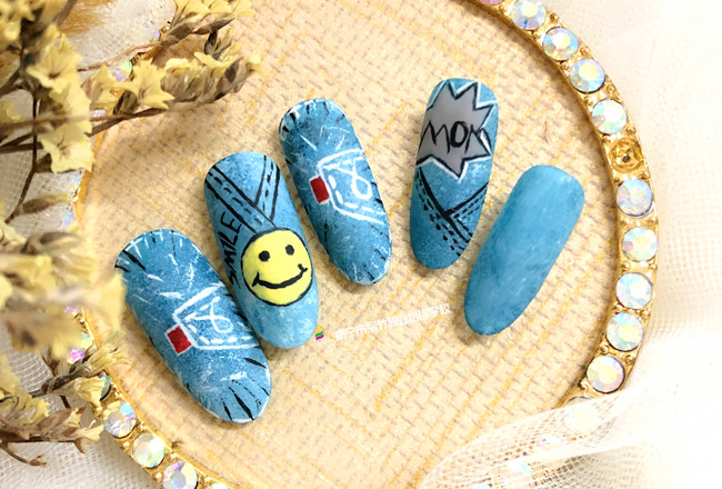 牛仔美甲&手繪美甲，南寧美甲技師學(xué)校作品