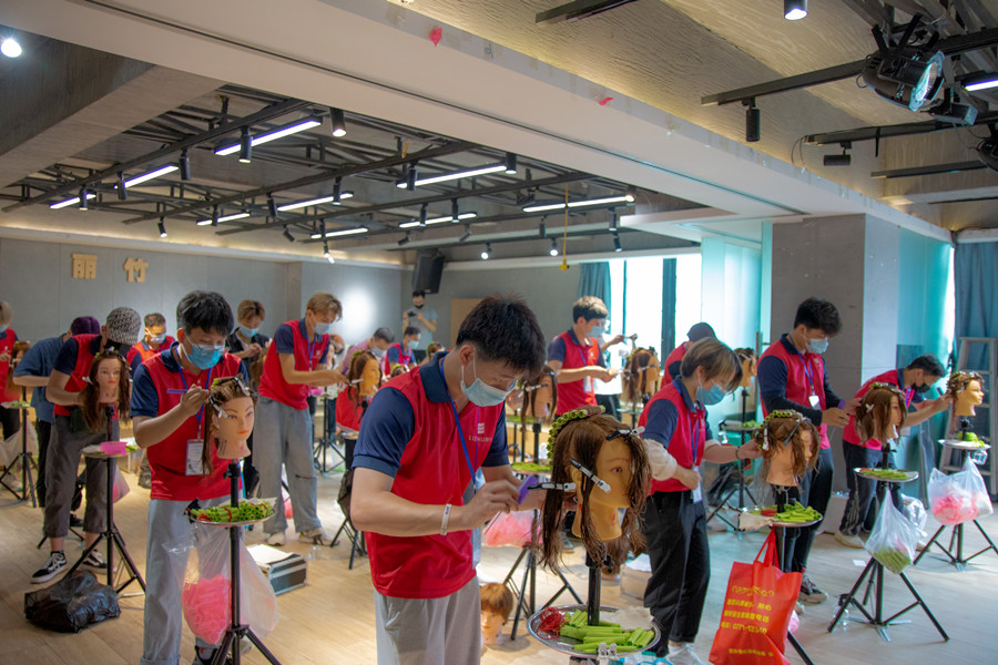 局部燙發(fā)杠排列法，南寧燙發(fā)染發(fā)課程概述