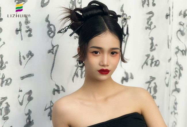 新中式國風造型，廣西化妝跟妝師作品