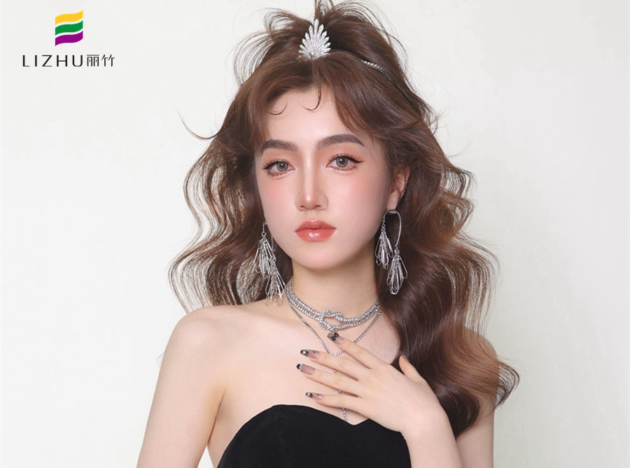 千金晚宴造型，南寧化妝彩妝造型學(xué)校作品