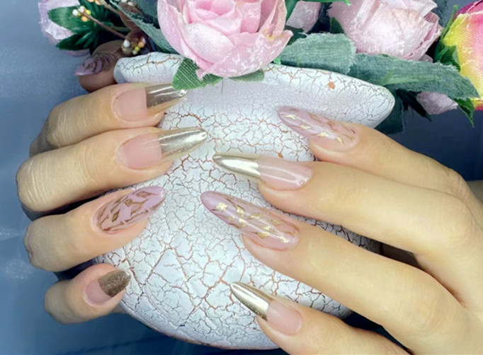 國風金竹美甲 ，南寧美甲師職校分享教程