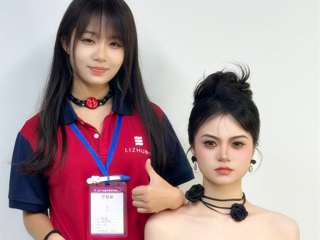 千金禮服造型 | 廣西美妝學(xué)校有哪些？