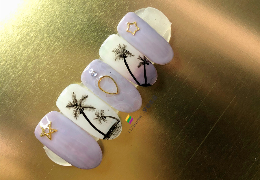 夏日椰樹美甲，零經(jīng)驗(yàn)在廣西學(xué)美甲學(xué)員作品