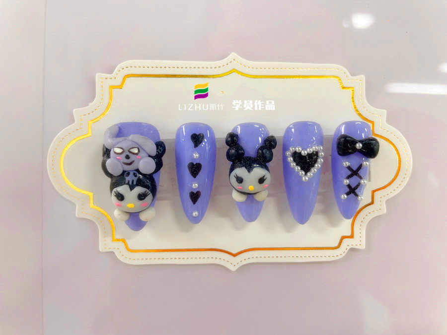 雕花+彩繪美甲，廣西美甲進(jìn)階培訓(xùn)