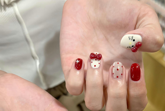 適合秋天做的美甲，廣西省美甲學(xué)校分享