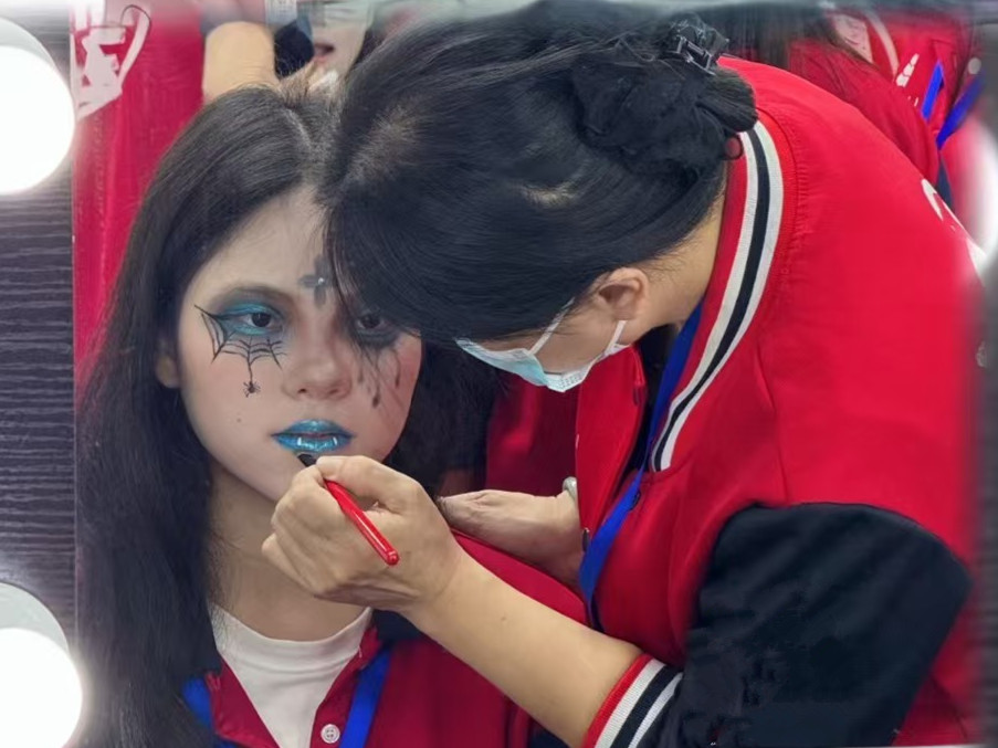 萬圣節(jié)妝容造型，南寧彩妝師推薦