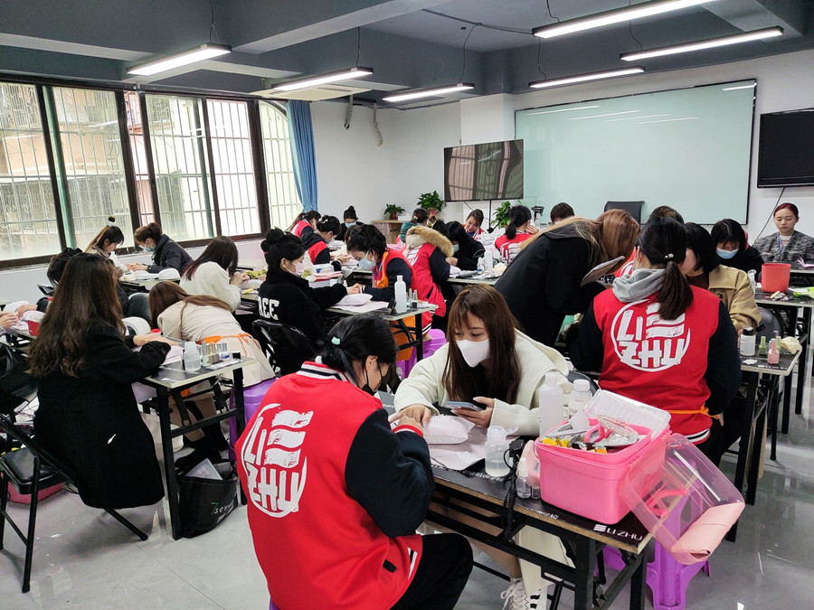 1733278122571835.jpg 101.jpg