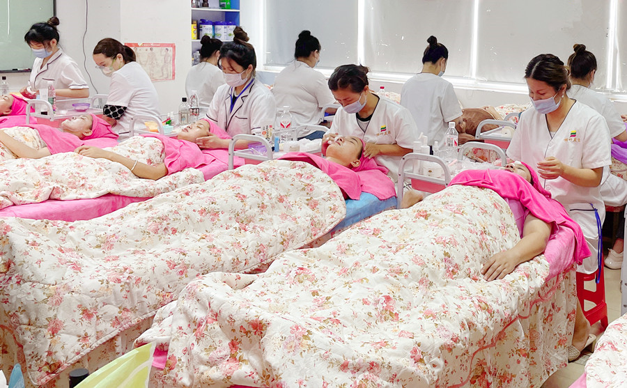 1735190806564672.jpg 1.jpg