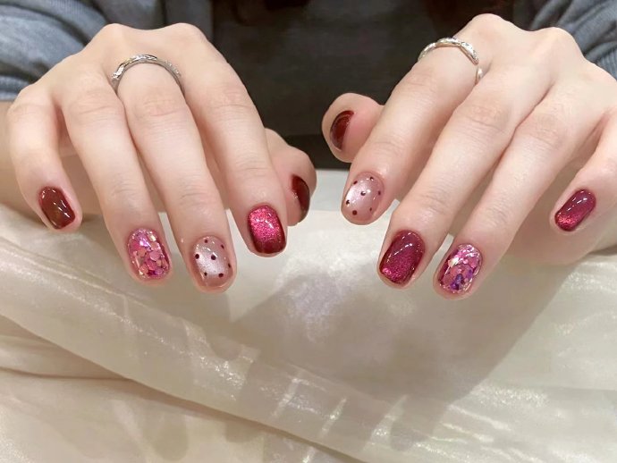 適合春天的紅色美甲，廣西美甲造型培訓(xùn)收集