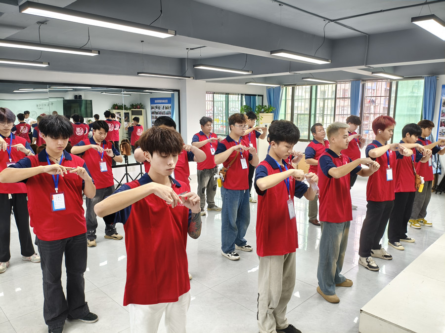 零基礎(chǔ)學(xué)美發(fā)，首先要學(xué)的是……