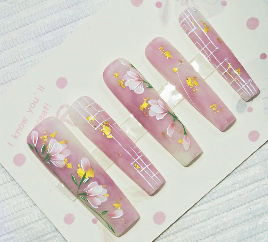 玉蘭花美甲 | 廣西學(xué)美甲哪里時(shí)尚