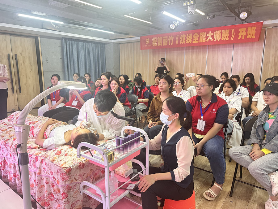 南寧紋繡行業(yè)發(fā)展快，普通人逆襲的新賽道